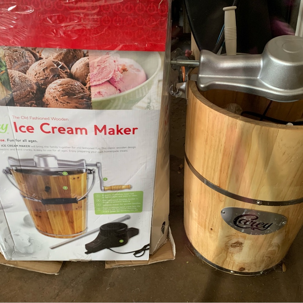 Wooden Ice Cream Maker - Silver
